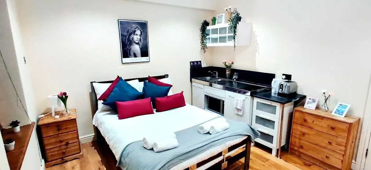 Ferienwohnung White'S Row Resident London Privatunterkunft