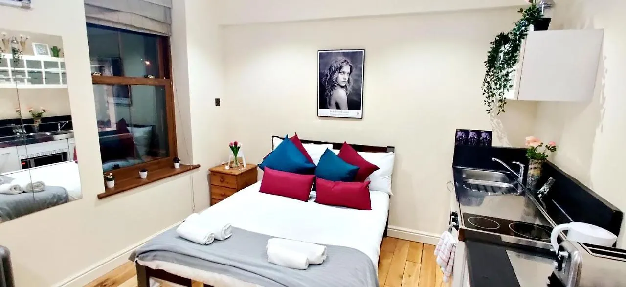 Ferienwohnung White'S Row Resident London